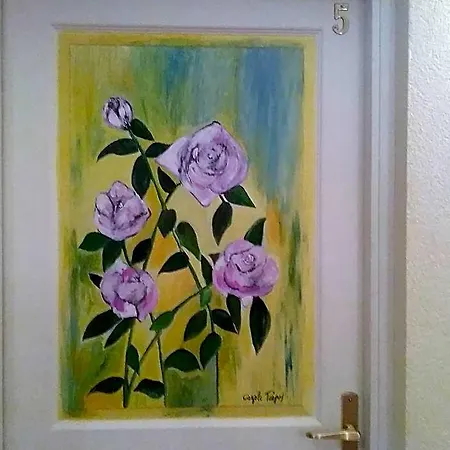 Bed & Breakfast Les De La Nied 3*