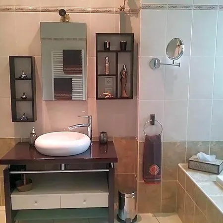 Bed & Breakfast Les De La Nied