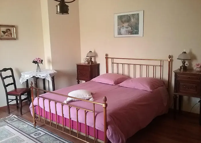 Les De La Nied Bed & Breakfast 3*