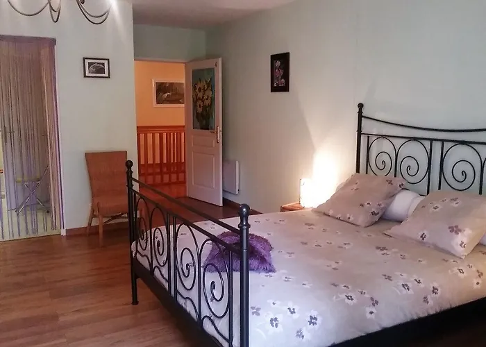 Les De La Nied فندق مبيت وإفطار 3*